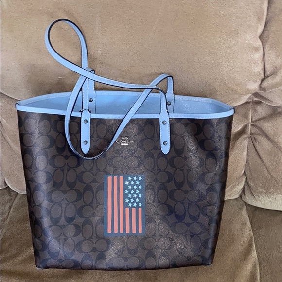 COACH Reversible • American Flag Tote Bag - Picture 2 of 4
